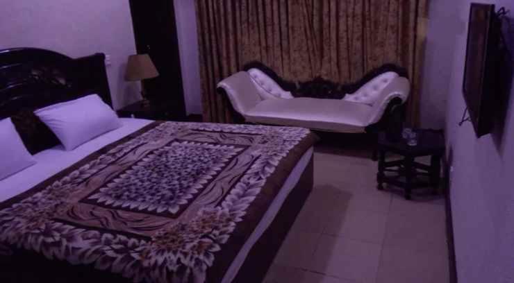 Quick Continental Hotel - Jail Road Lahore Eksteriør billede